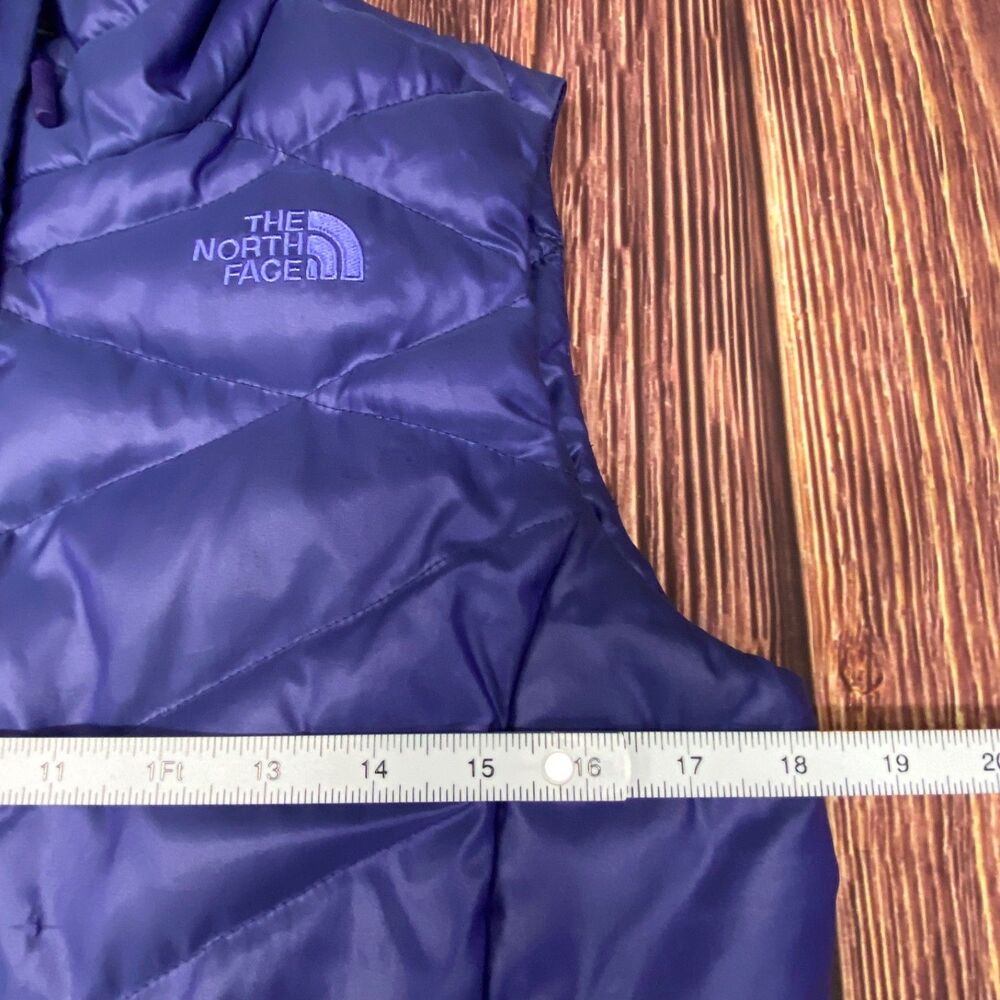 The North Face Women’s Puffer Vest Size S Purple Insulated Fall 2015 Pre-Owned - Picture 11 of 16